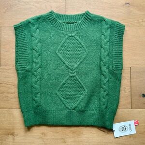 NWT Cider Green Cable Knit Diamond Pattern Sweater Vest Small